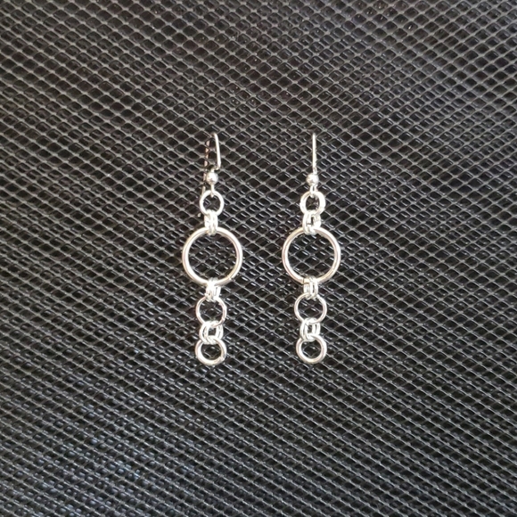 3/$20 | Silver circle earrings - Picture 2 of 6